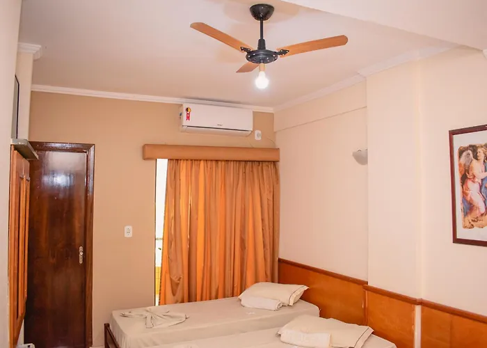 Hollywood Palace Hotel